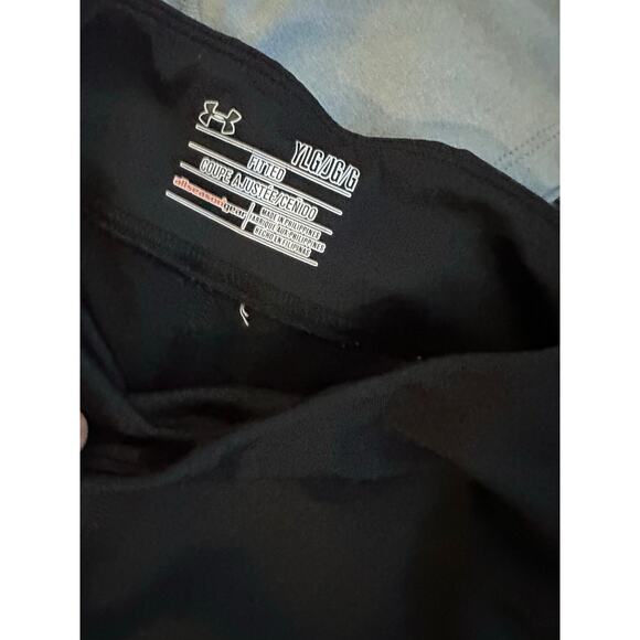 Under Armour Girls T-Shirt and Capri Bundle Size LARGE - Picture 6 of 6